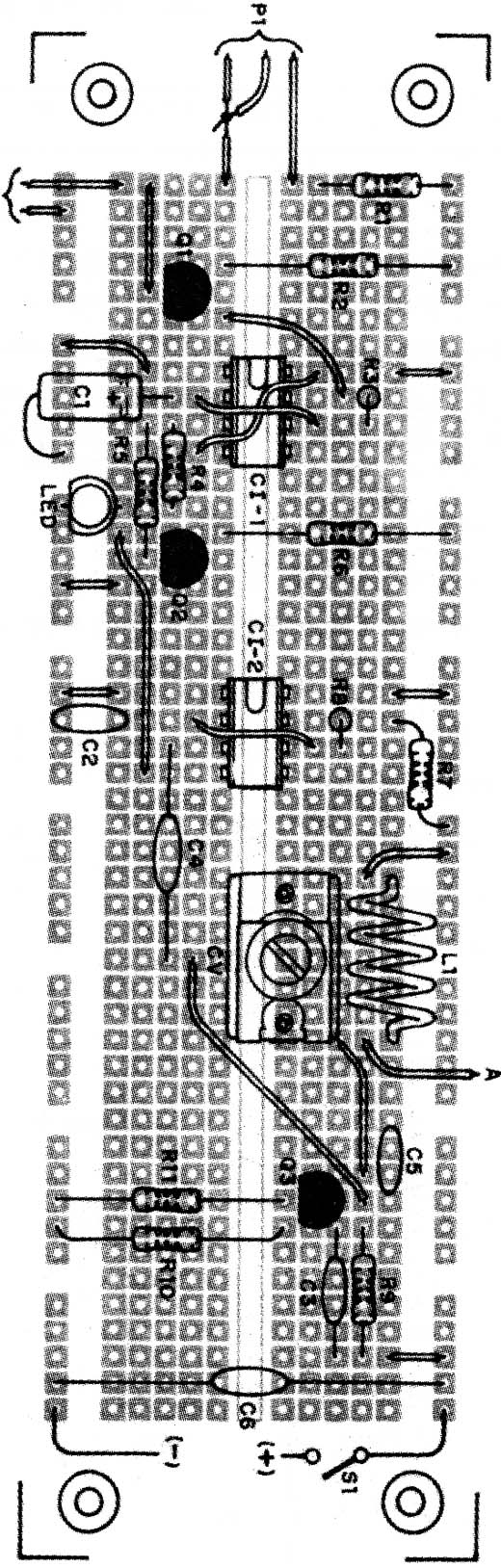 Figure 6 – The circuit is mounted on a solderless board
